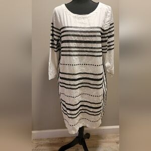 For Cynthia Black and White Polka Dot Design